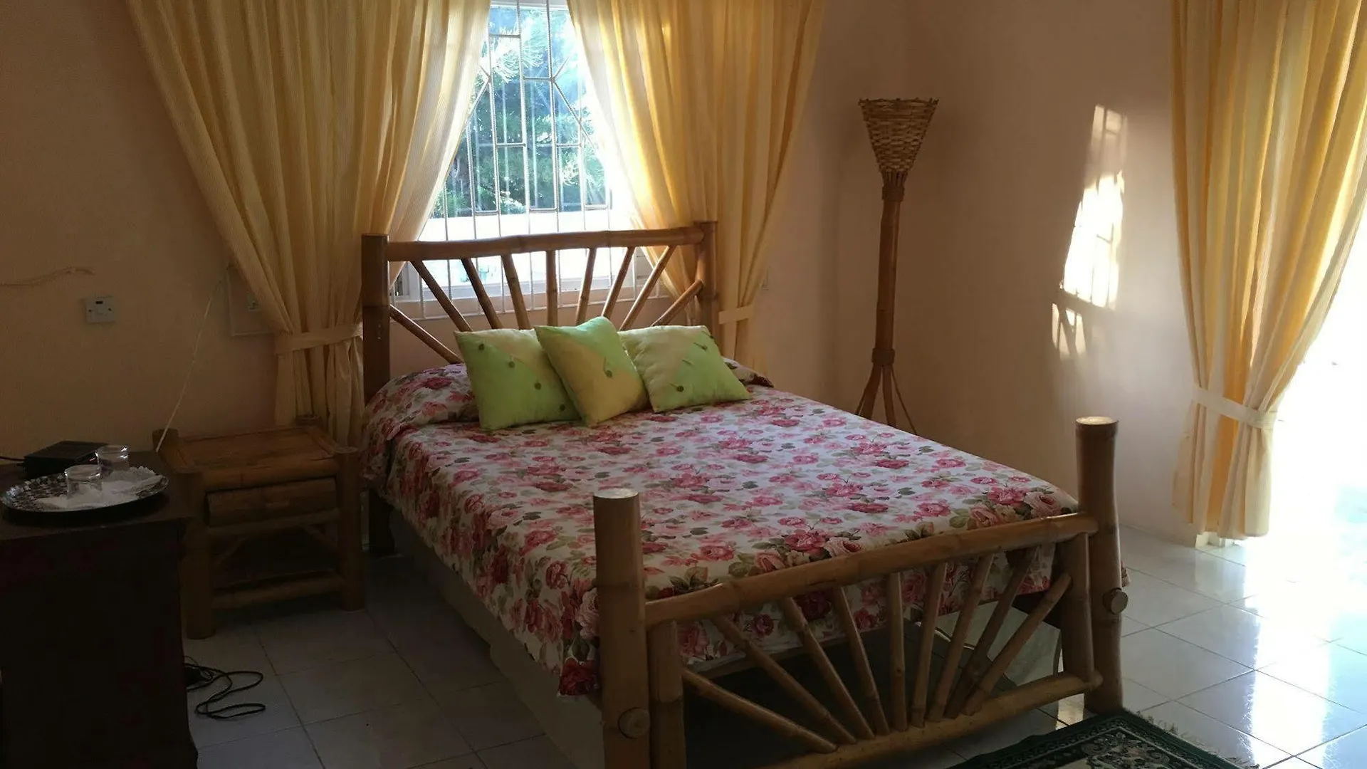 Otel Jamaica Rose Villa Montego Bay